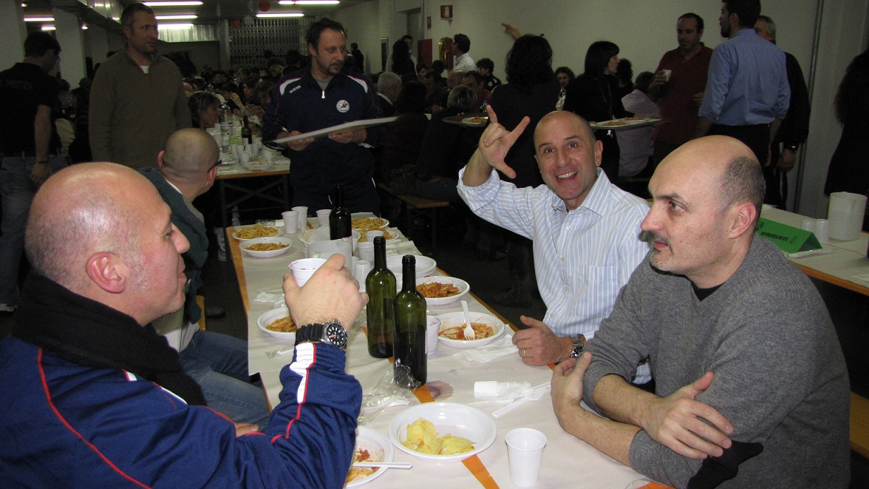 Caricamento immagine in corso...
